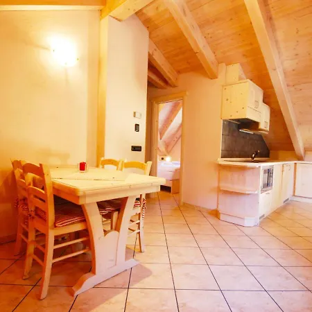 Locazione Turistica Bucaneve Apartmán